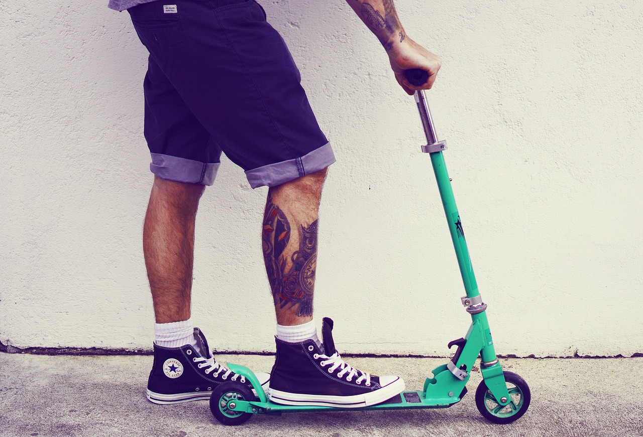 4 Vital Characteristics of an Excellent Adult Kick Scooter